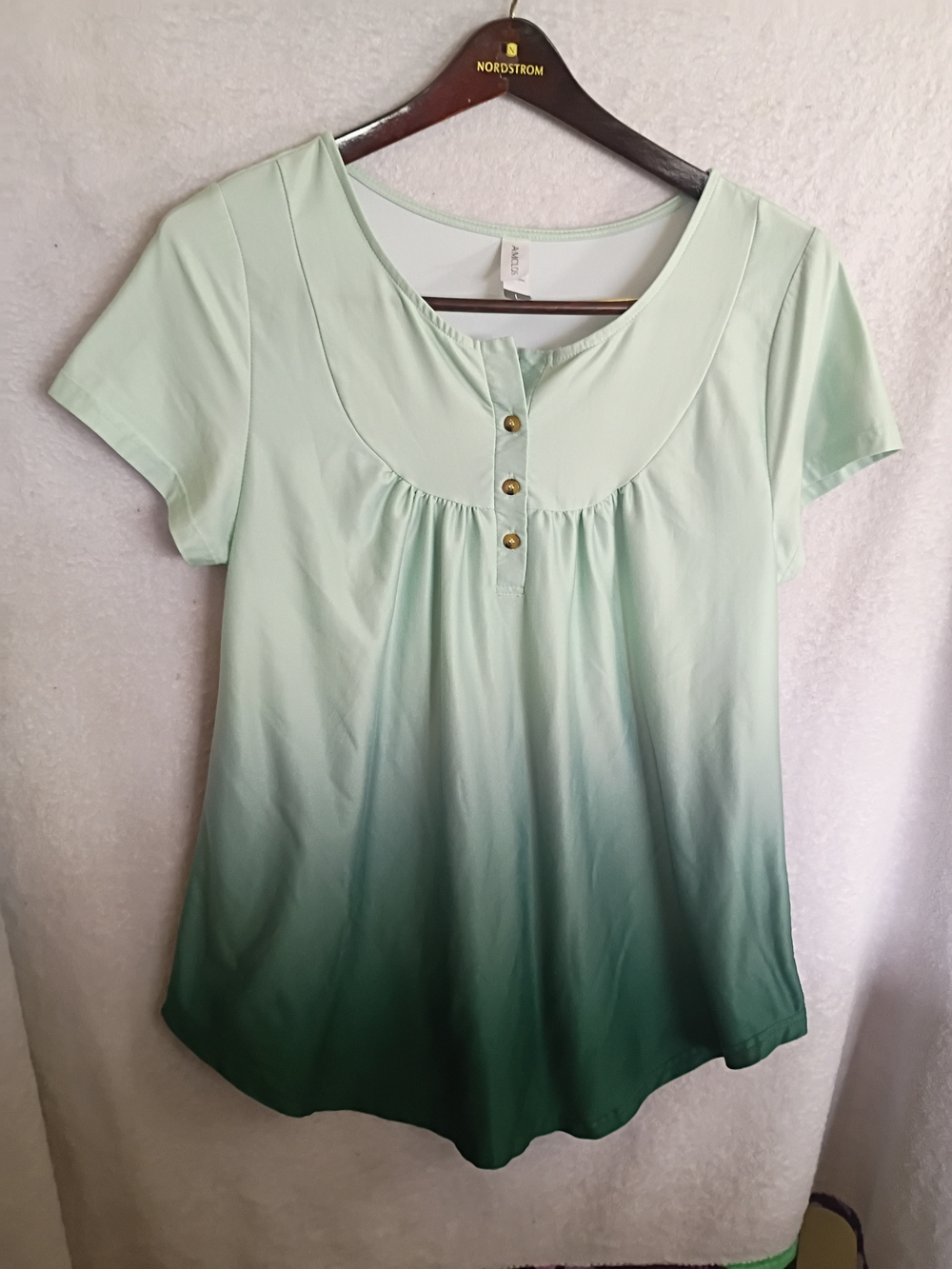 Light Green Ombre Button-Front Women’s Top